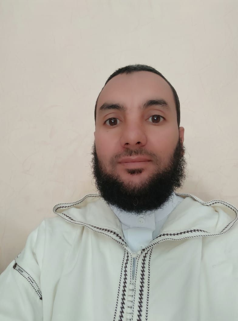 أحمد بازِزْ